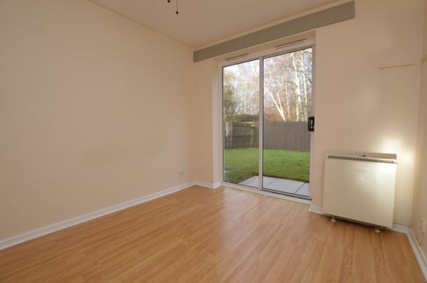 2 Bedroom Flat - Photo 1