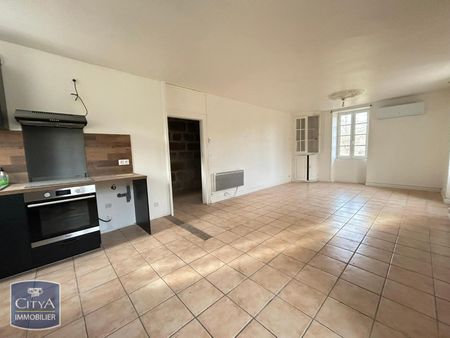 Location Maison 4 pièces 126m² DONZENAC 19270 - Photo 2