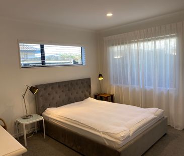 Easy Stylish living in a great Papamoa location - Photo 1