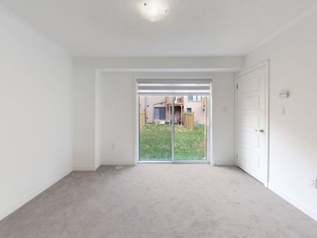 For Lease - 19 Frank Lloyd Wright Street, Whitby, Ontario - Photo 5