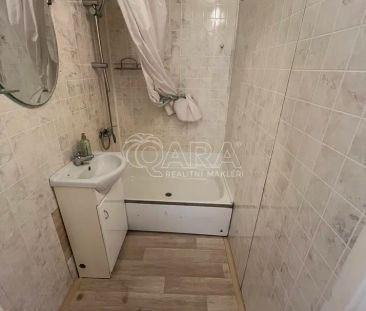 Pronájem bytu 1+kk (31 m - Photo 2