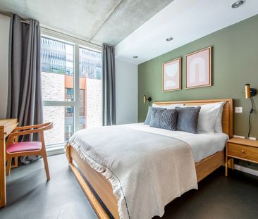 Cosmopolitan House - Photo 6