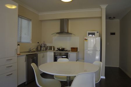 14/192 Albert Street, Osborne Park WA 6017 - Photo 4