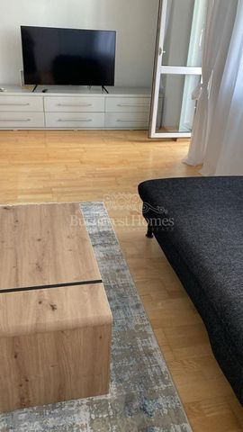 Nice Sized Two-Bedroom Flat with Parking - Cismigiu - Photo 3
