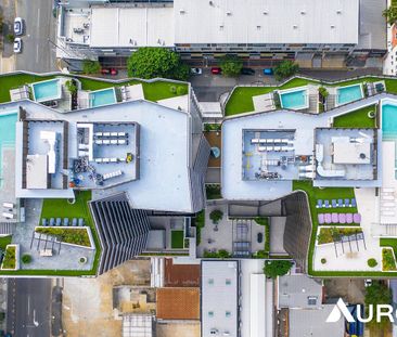 8.2/14 Ella Street, Newstead, Qld 4006 - Photo 2