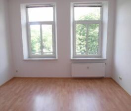 Jößnitzer Str. 141, Wohnung 5 ~~~ Balkon, Tageslichtbad mit Wanne u... - Foto 3