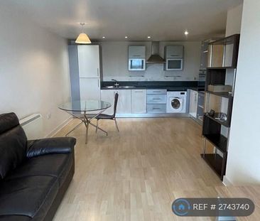 2 bedroom flat to rent - Photo 1