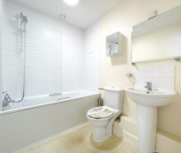 1 bedroom semi-detached house to rent - Photo 5