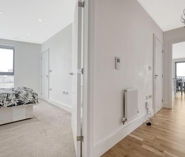 3 bedroom apartment to rent - Photo 2