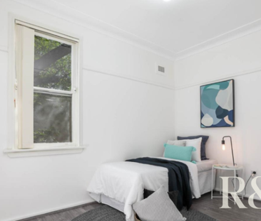 27 Moffat Drive Lalor Park - Photo 2