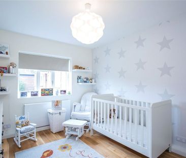 2 Bed Maisonette, East Lodge, N3 - Photo 4