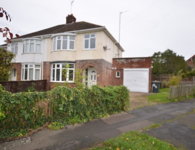 Gloucester Road, Fletton, Peterborough - Photo 1
