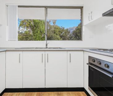 Brilliant Location Near River – Renovated - Photo 6