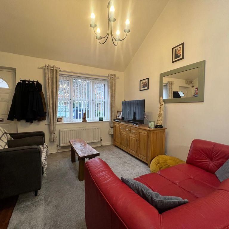 1 bedroom terraced bungalow to rent - Photo 1