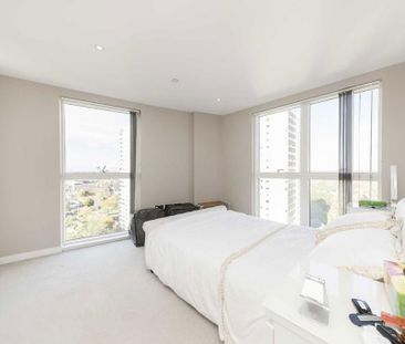 3 bedroom flat to rent - Photo 3