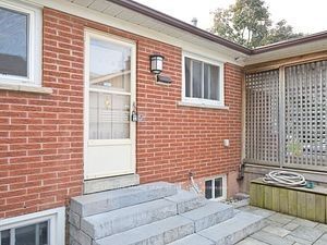 For Lease - 28 Ladore Drive Unit# (Upper), Brampton, Ontario - Photo 1