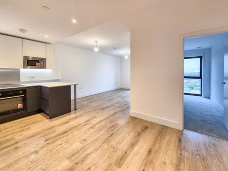 2 bedroom penthouse to rent - Photo 5