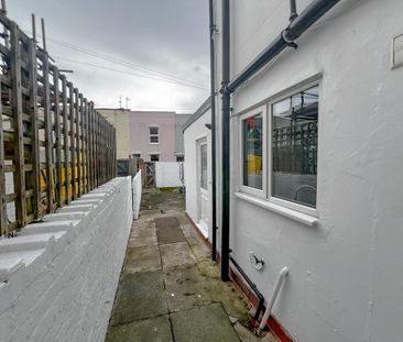 1 bedroom property to rent - Photo 3