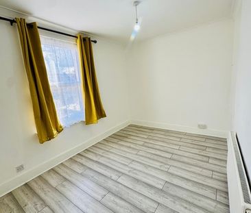 2 Bed Detached House, Huddlestone Road, E7 - Photo 6