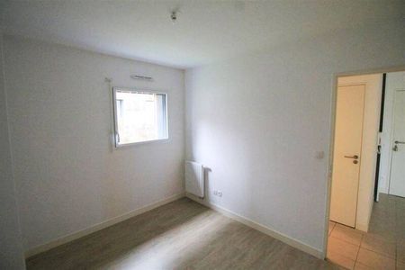 Appartement 3 pièces - - Photo 3