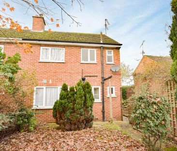 2 bedroom semi-detached house to rent - Photo 1