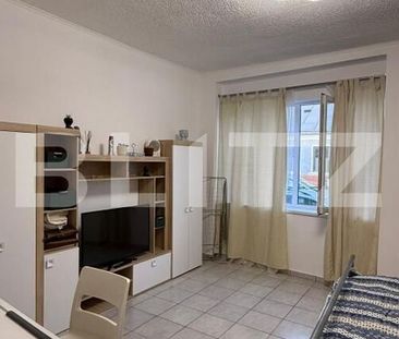 Garosniera spațioasă la casa, 50 mp, zona Traian - Photo 1