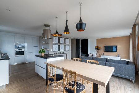 Appartement en dernier étage : centre ville avec vue. - Photo 2