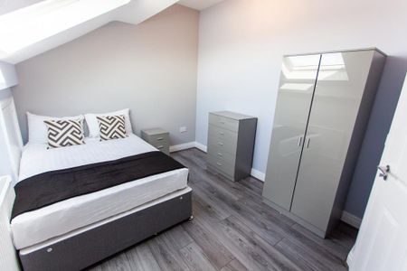 5 bedroom house to rent - Photo 2