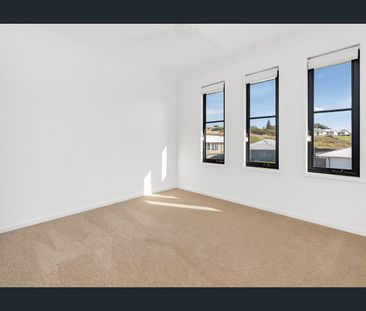 Near-New, Modern & Effortless Family Living in Southside - Photo 2