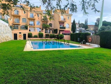 Alquiler de chalet adosado en Calle Cuarzo - Photo 3