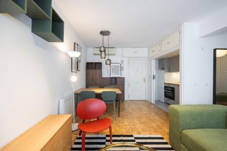 Estudio de alquiler en Calle San Vicente Ferrer, 60, Universidad - Malasaña - Photo 3