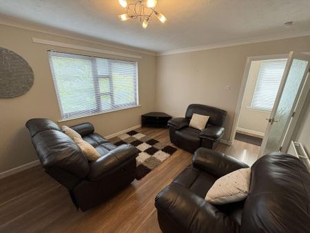 2 bedroom apartment to rent - Photo 2