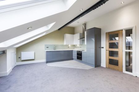 1 bedroom flat to rent - Photo 2