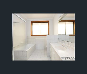 Botanic like setting, in prime location! - Photo 6