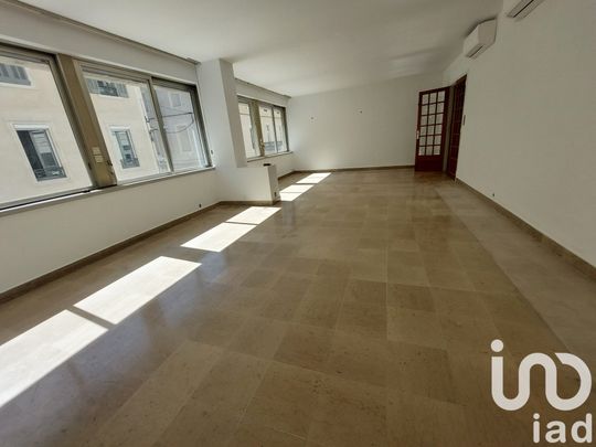 Appartement 3 pièces de 113 m² à Nîmes (30000) - Photo 1