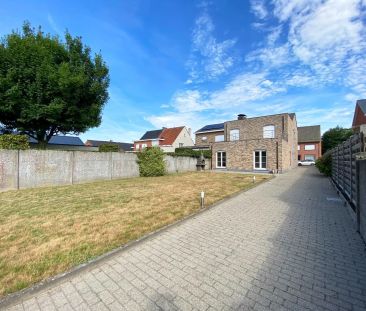 Gelijkvloers appartement met 3 slaapkamers en een garage nabij het ... - Photo 2