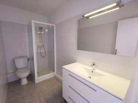 STUDIO MEUBLÉ - BASTIA SUD - Photo 5