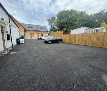 Clyst St. Mary, Exeter - Photo 3