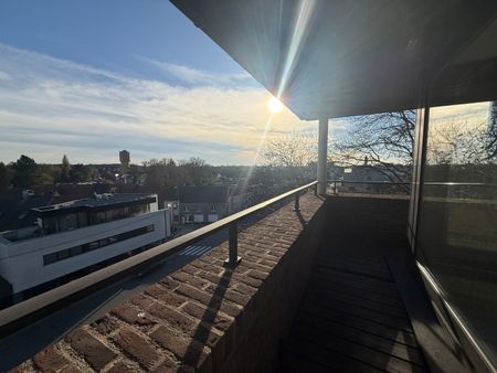 Twee-slaapkamerappartement in Roeselare. - Photo 2