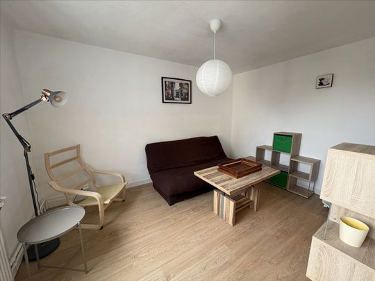 Location Appartement 1 pièce 23m² - Photo 1