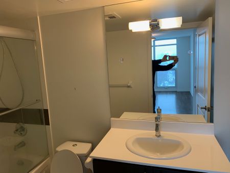 For Lease - 17 Anndale Drive Unit# 2006, Toronto, Ontario - Photo 4