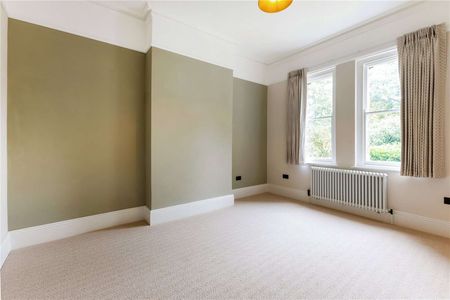 A newly renovated one bedroom apartment - Photo 2