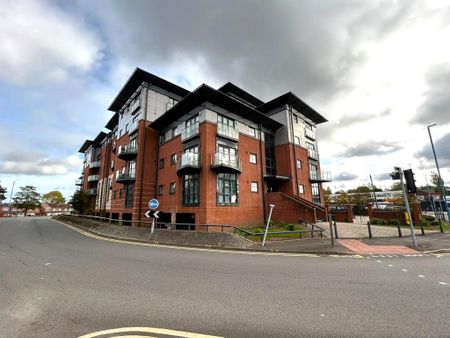 2 bedroom flat to rent - Photo 5