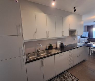 Gelijkvloers appartement in het centrum van Sijsele. - Foto 3