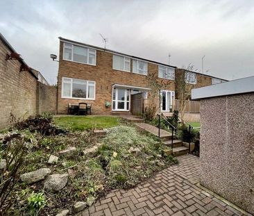 3 bedroom semi-detached house to rent - Photo 2