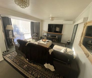 For Rent – 100 Browning Street, CambridgeFor Rent - Photo 4