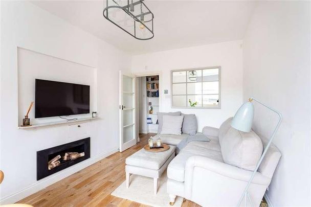 Wilmington House, Highbury Crescent, London, N5 - Photo 1