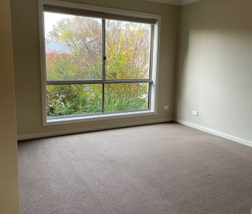 3/9 DONNOLLEY COURT, Lavington NSW 2641 - Apartment For Rent | Domain - Photo 2