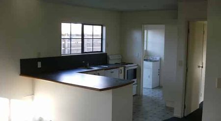 808 Tremaine Avenue - Photo 3