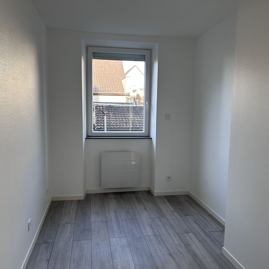 Location Appartement 3 pièces 50m² MULHOUSE 68200 - Photo 1
